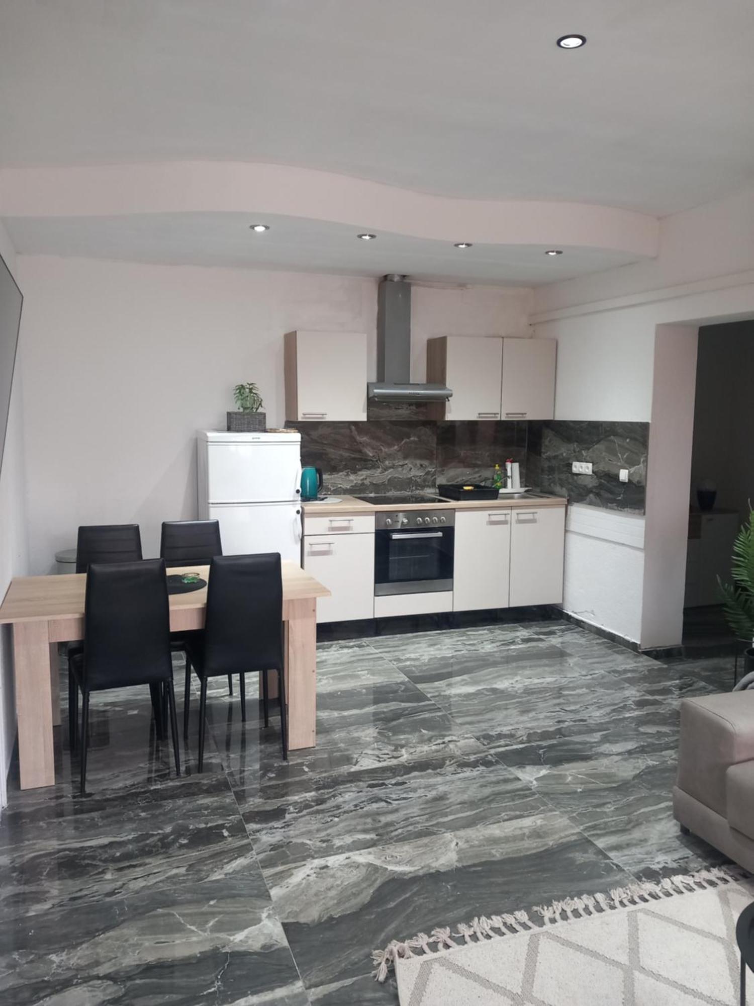 Apartmani Goga Biograd Na Moru Exterior foto