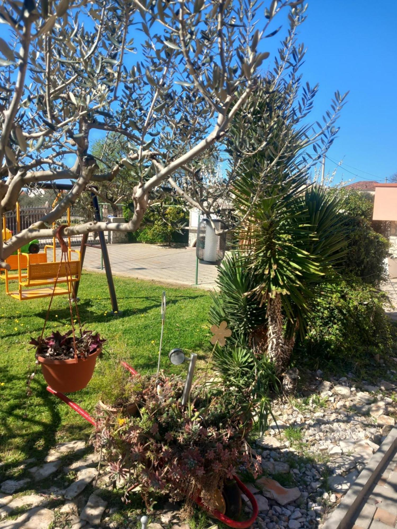 Apartmani Goga Biograd Na Moru Exterior foto